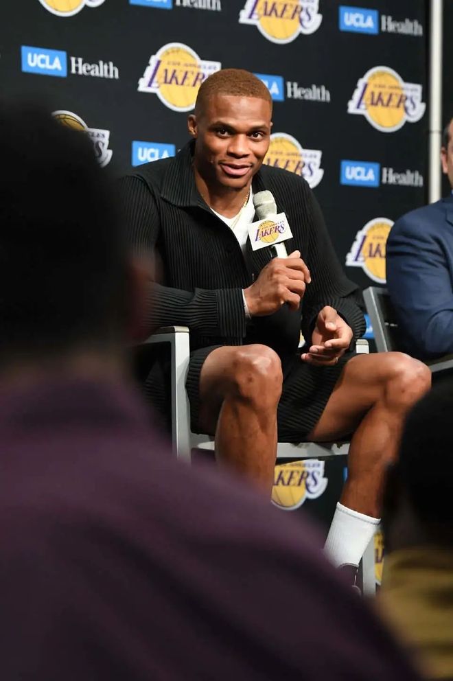 紧接着在防 紧接着在防